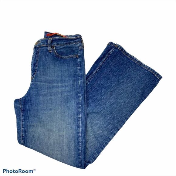 NYD‎ Tummy Tuck Jeans Medium Wash Size 8P - Picture 1 of 10